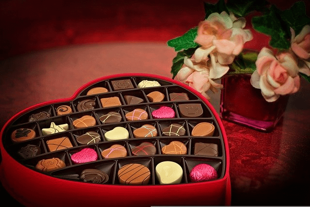 valentine's day, chocolates, candies: I am grateful to you for the gift
