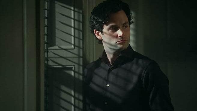 Joe Goldberg portrayed by American actor Penn Badgley in Addictive tv series to binge, You