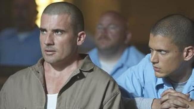 Wentworth Miller (right) and Dominic Purcell (left) in their roles as brothers Michael Scofield and Lincoln Burrows from the popular TV series Prison Break.